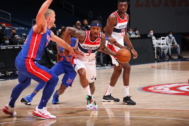 从禁区到中 从禁区到中