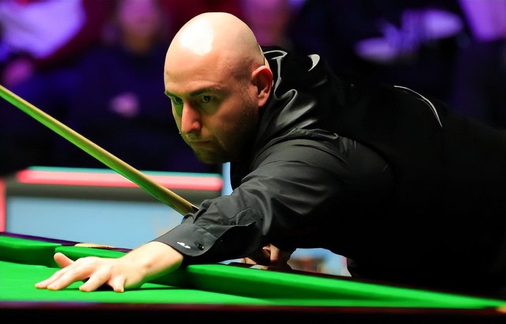 8张且外色 8张且外色